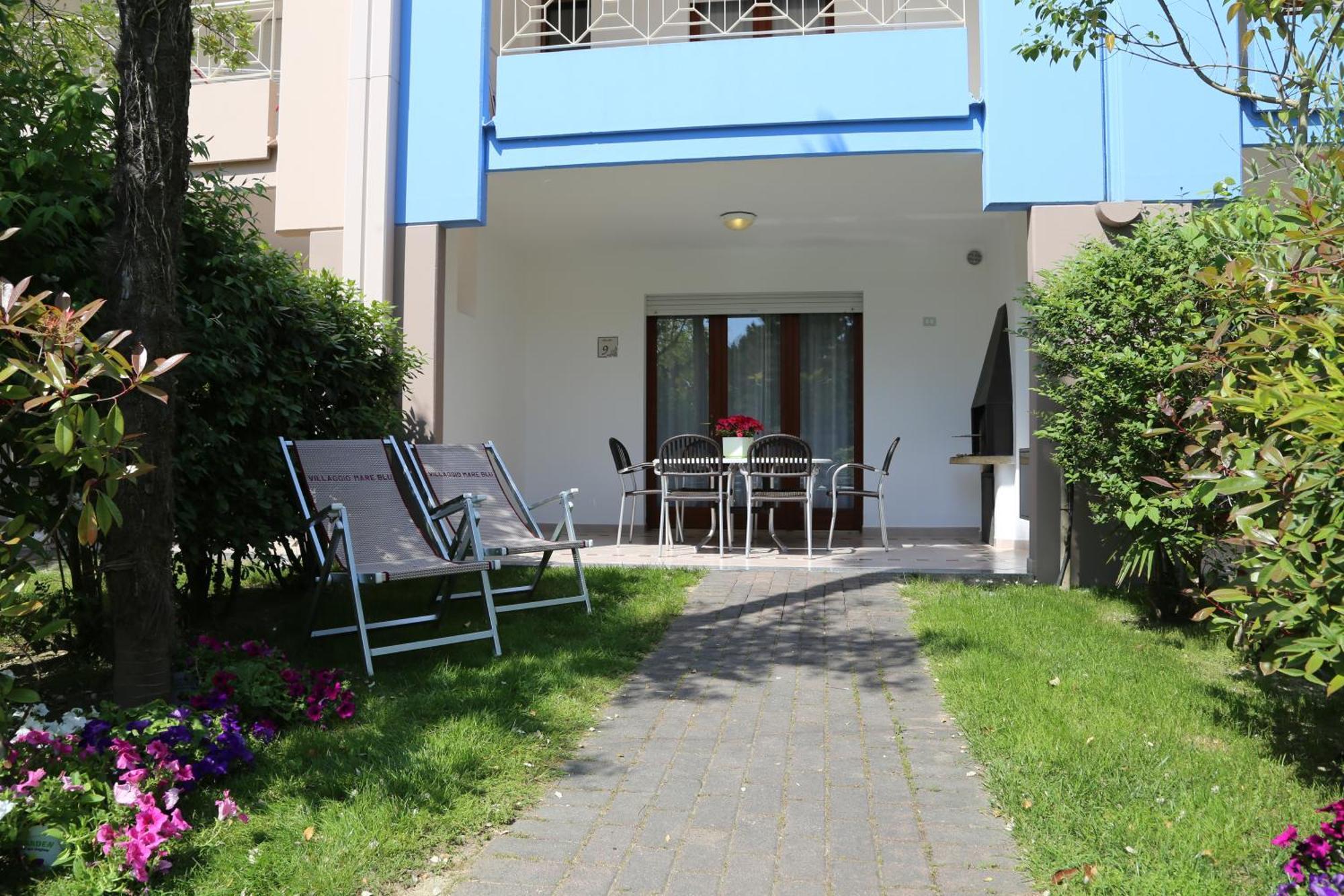 Villaggio Mare Blu Бибионе Экстерьер фото