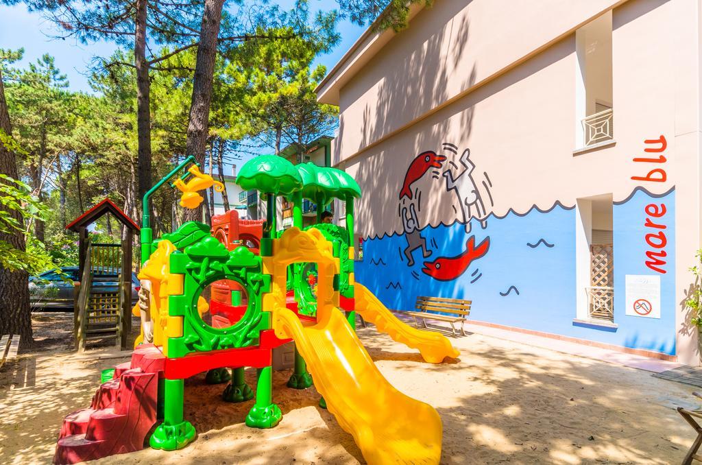 Villaggio Mare Blu Бибионе Экстерьер фото
