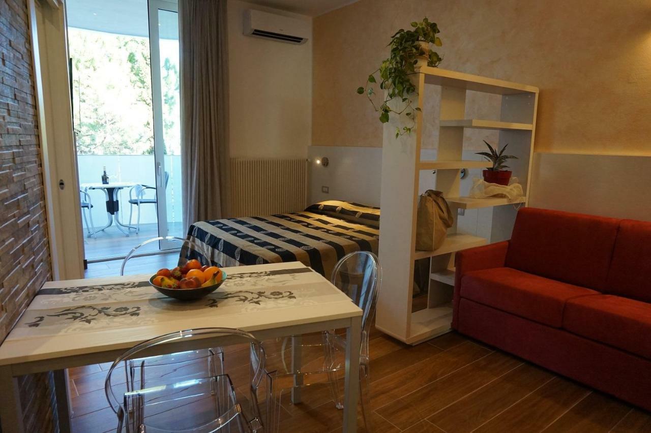 Villaggio Mare Blu Бибионе Экстерьер фото